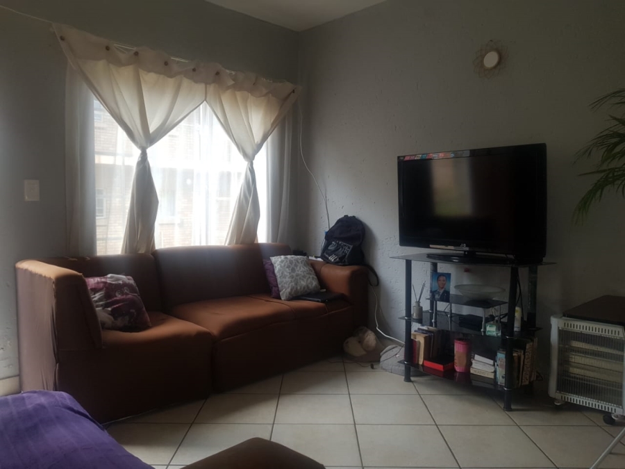 2 Bedroom Property for Sale in Waterval East North West